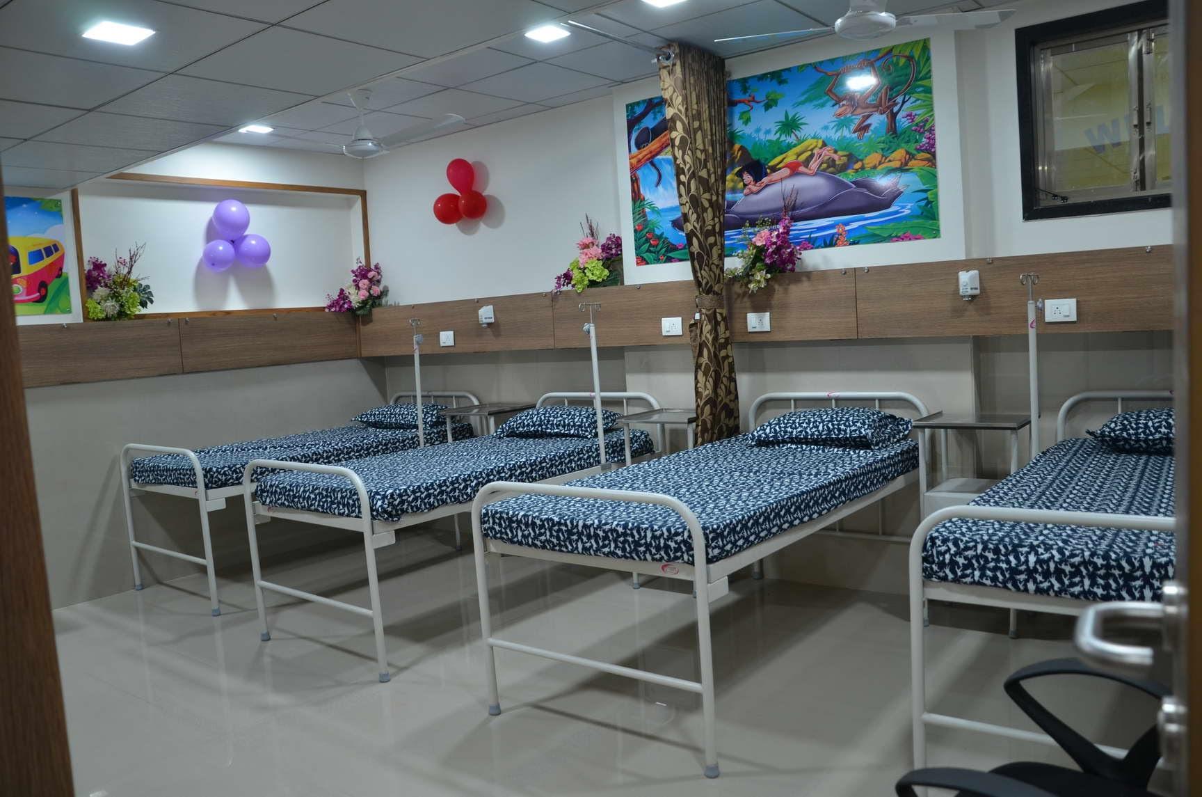 Exterior view photo of KRISHNA CHILDREN AND MULTI-SPECIALITY HOSPITAL - Photo 3 at Not Available 395009