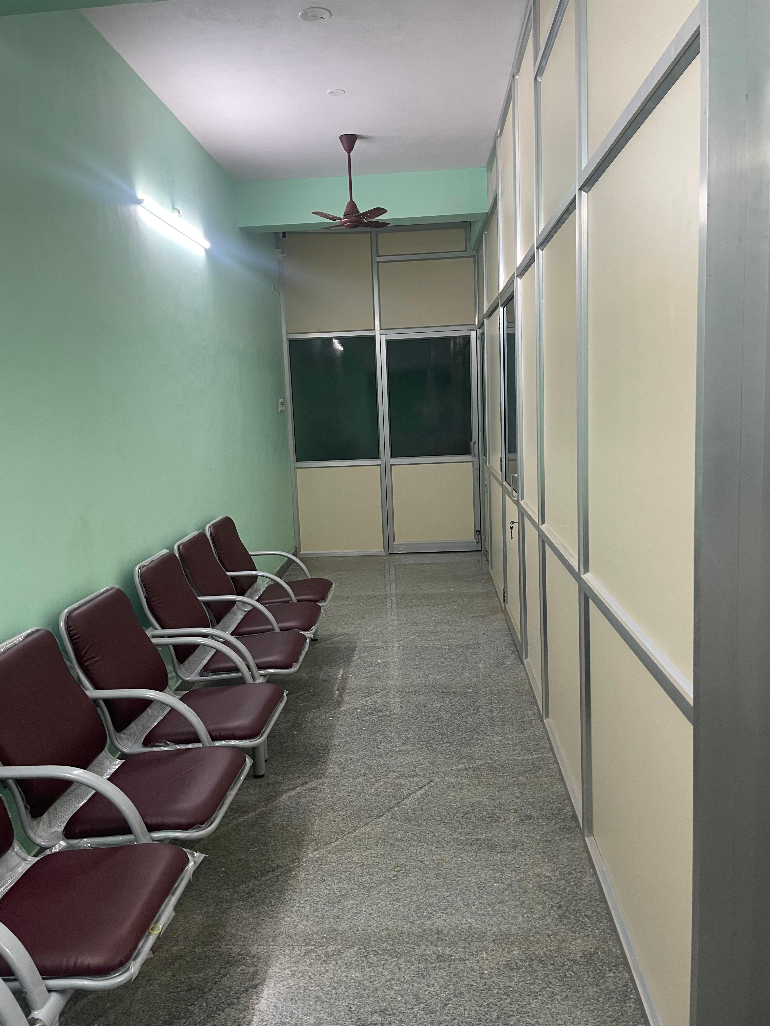 Interior view photo of Dr.Jawahar’s Ortho Clinic - Photo 2 at chennai 600056