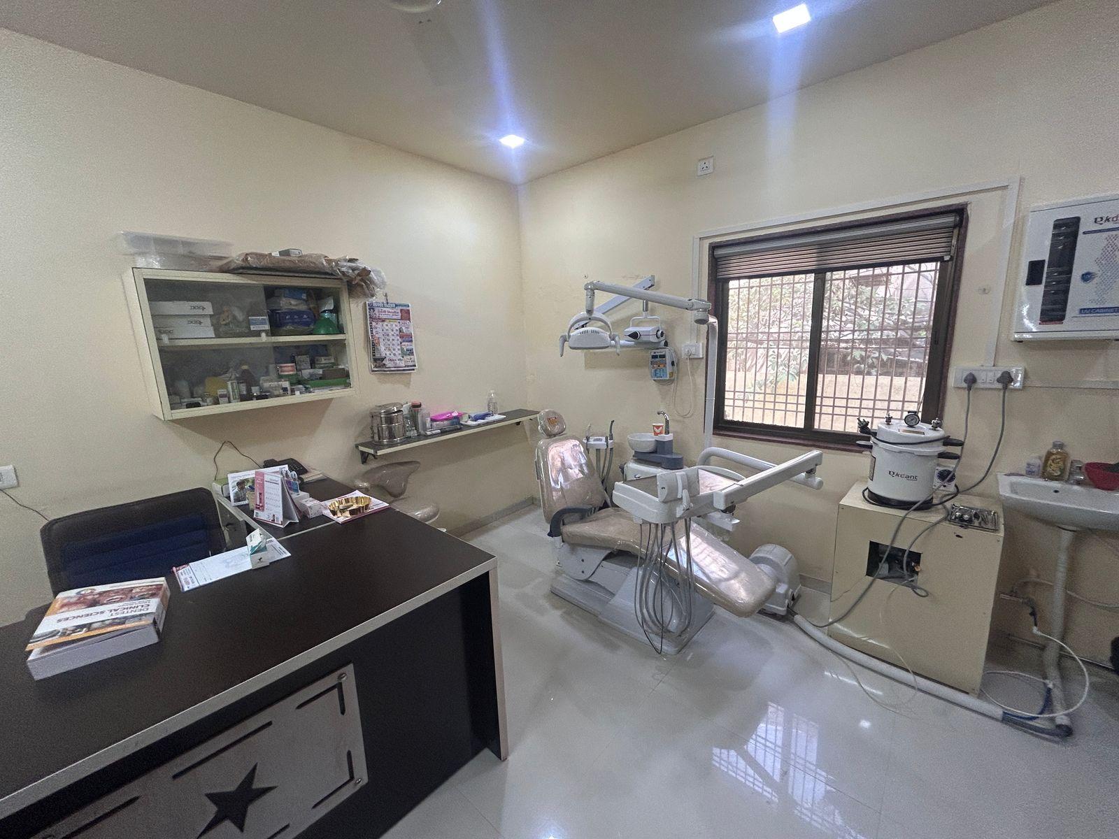 Clinic signage photo of Abhinav Dental Clinic - Photo 1 at Chhatrapati Sambhajinagar 431003