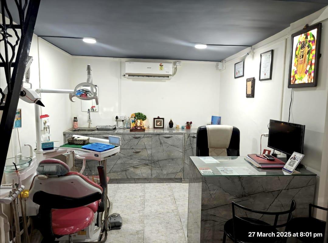 Interior view photo of Sweet Tooth Clinic - Photo 3 at pimpri-chinchwad 411015