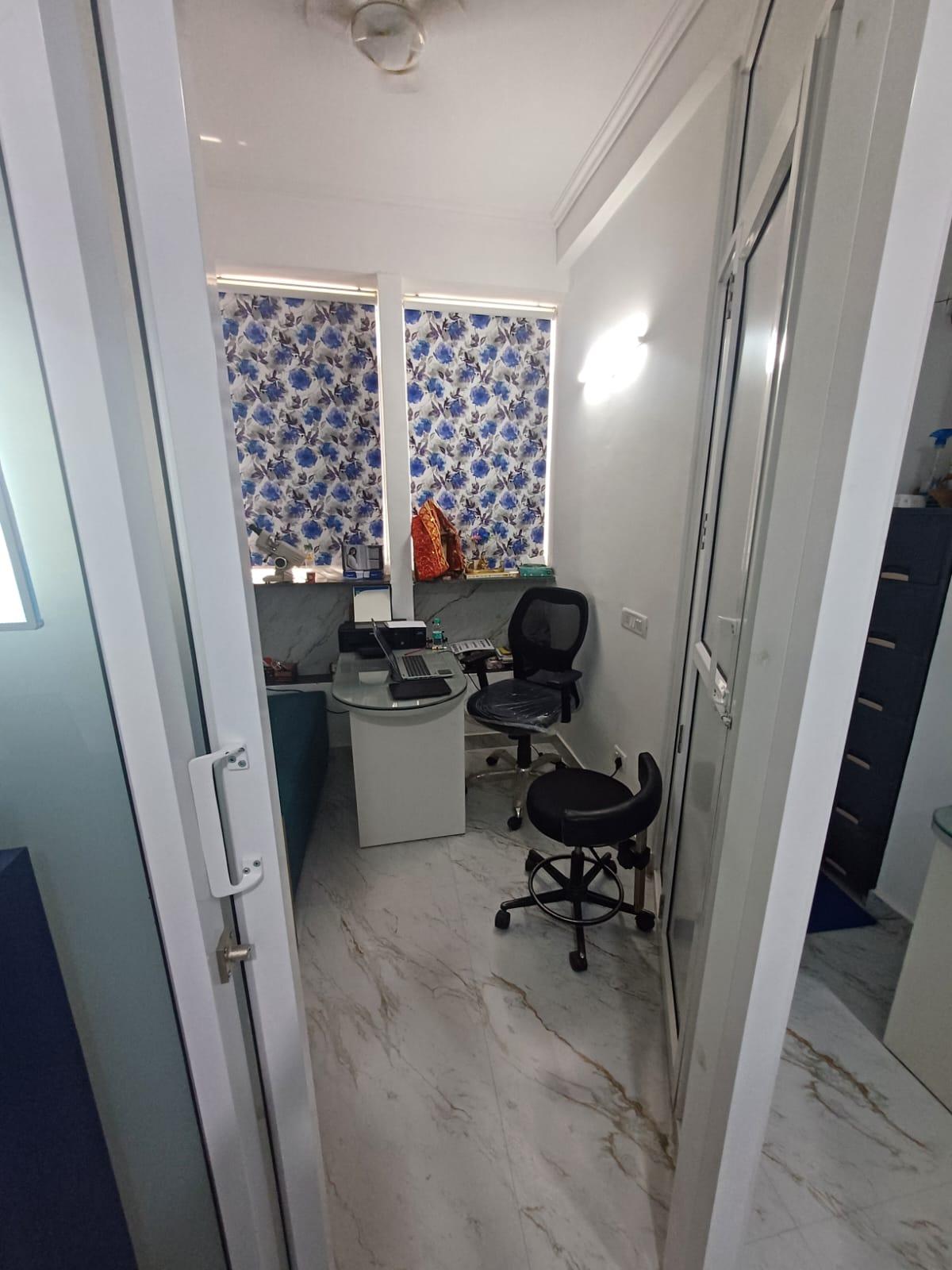 Interior view photo of Dr Buttan's iVision Clinic - Photo 2 at gurgaon 122017