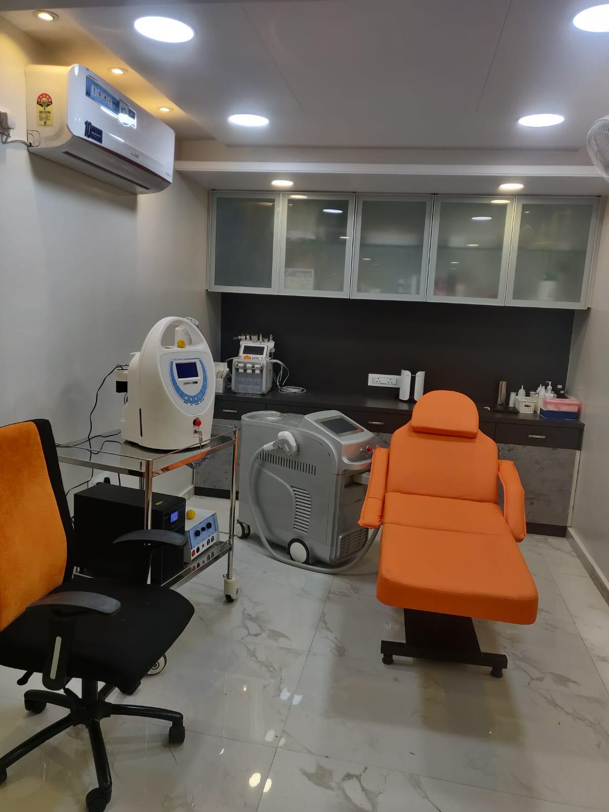 Interior view photo of twacha skin hair and laser clinic - Photo 2 at Nanded 431601