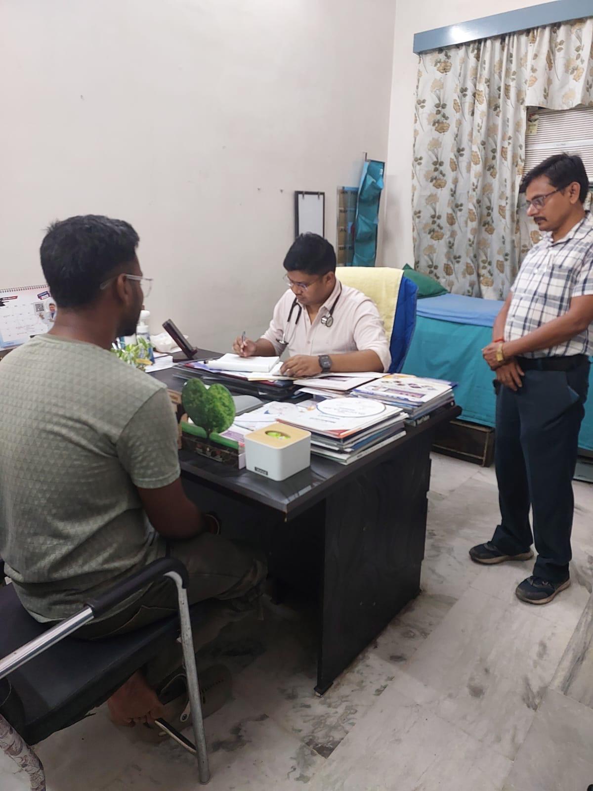 Interior view photo of DR RK SINGH -RAJENDRA NAGAR - Photo 3 at patna 800016