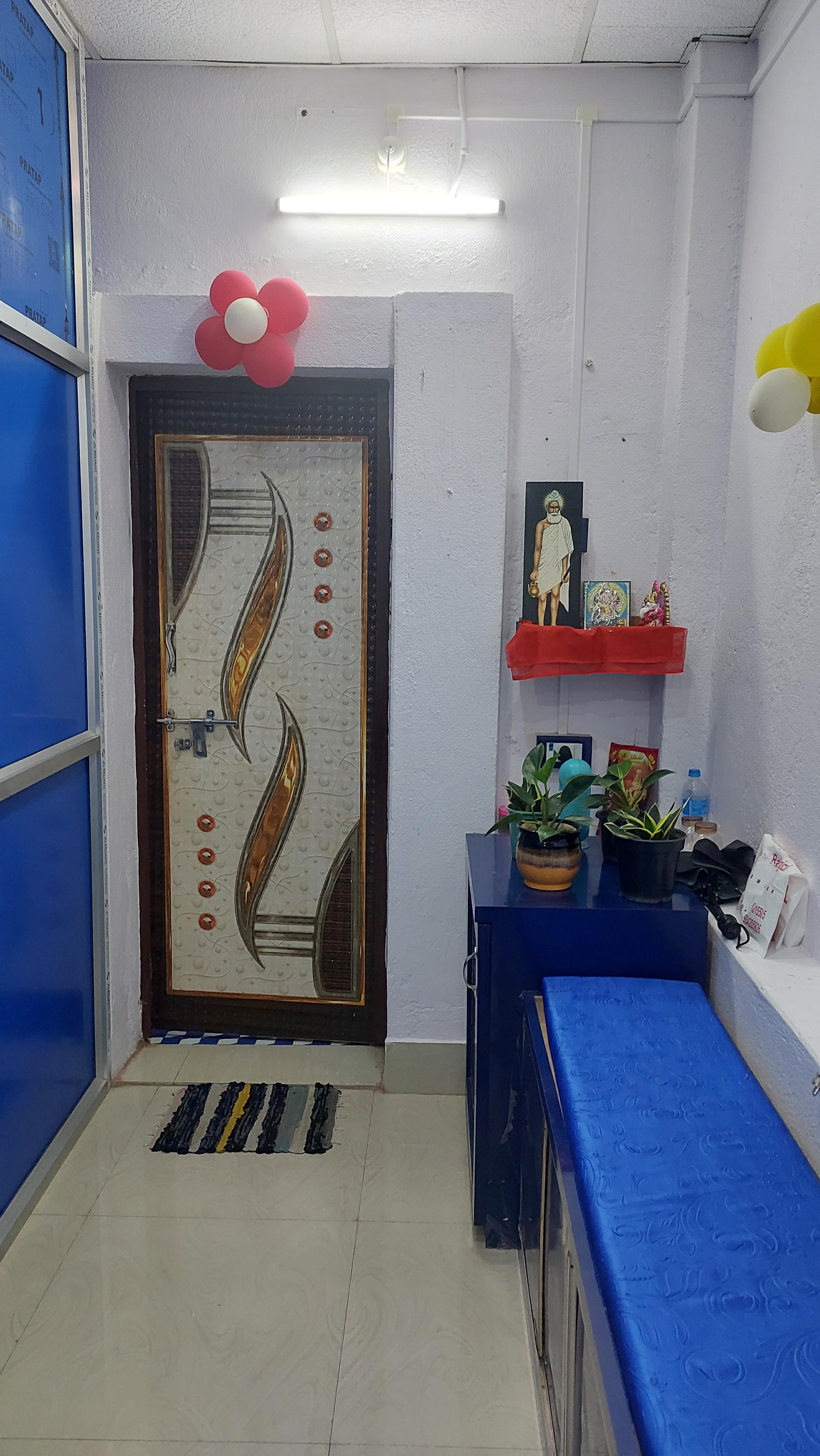 Interior view photo of The Zenith Aesthetics Clinic - Photo 2 at kharagpur 721301