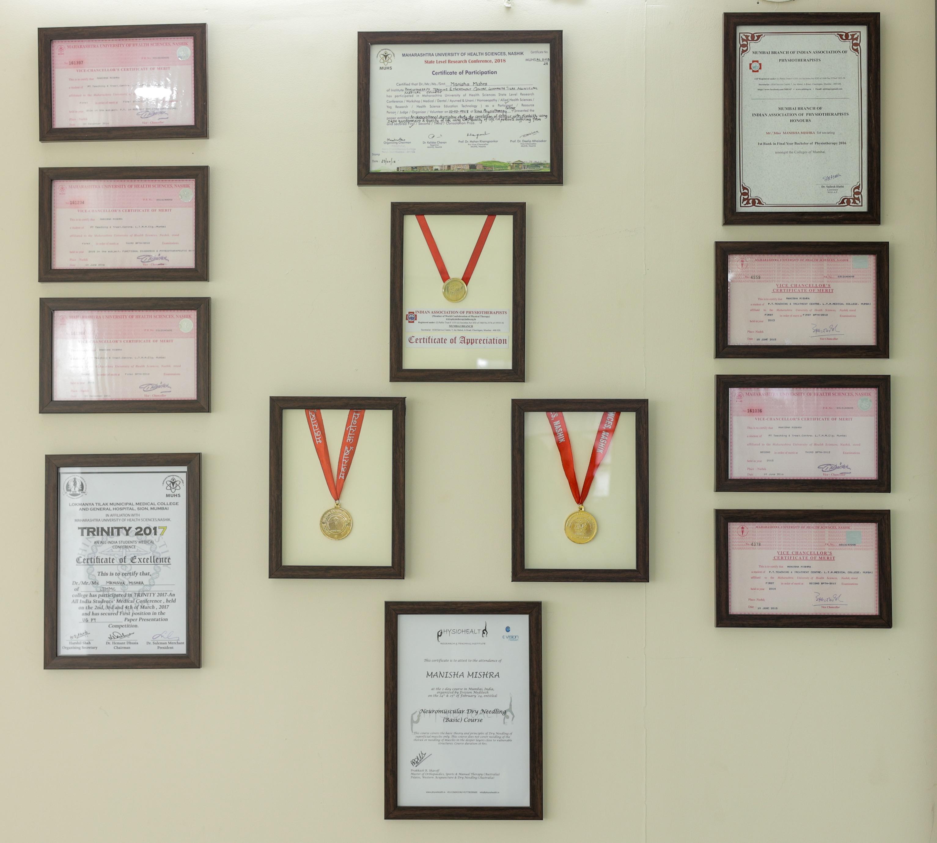 Interior view photo of Dr Manisha Physiotherapy Clinic - Photo 3 at indore 452010