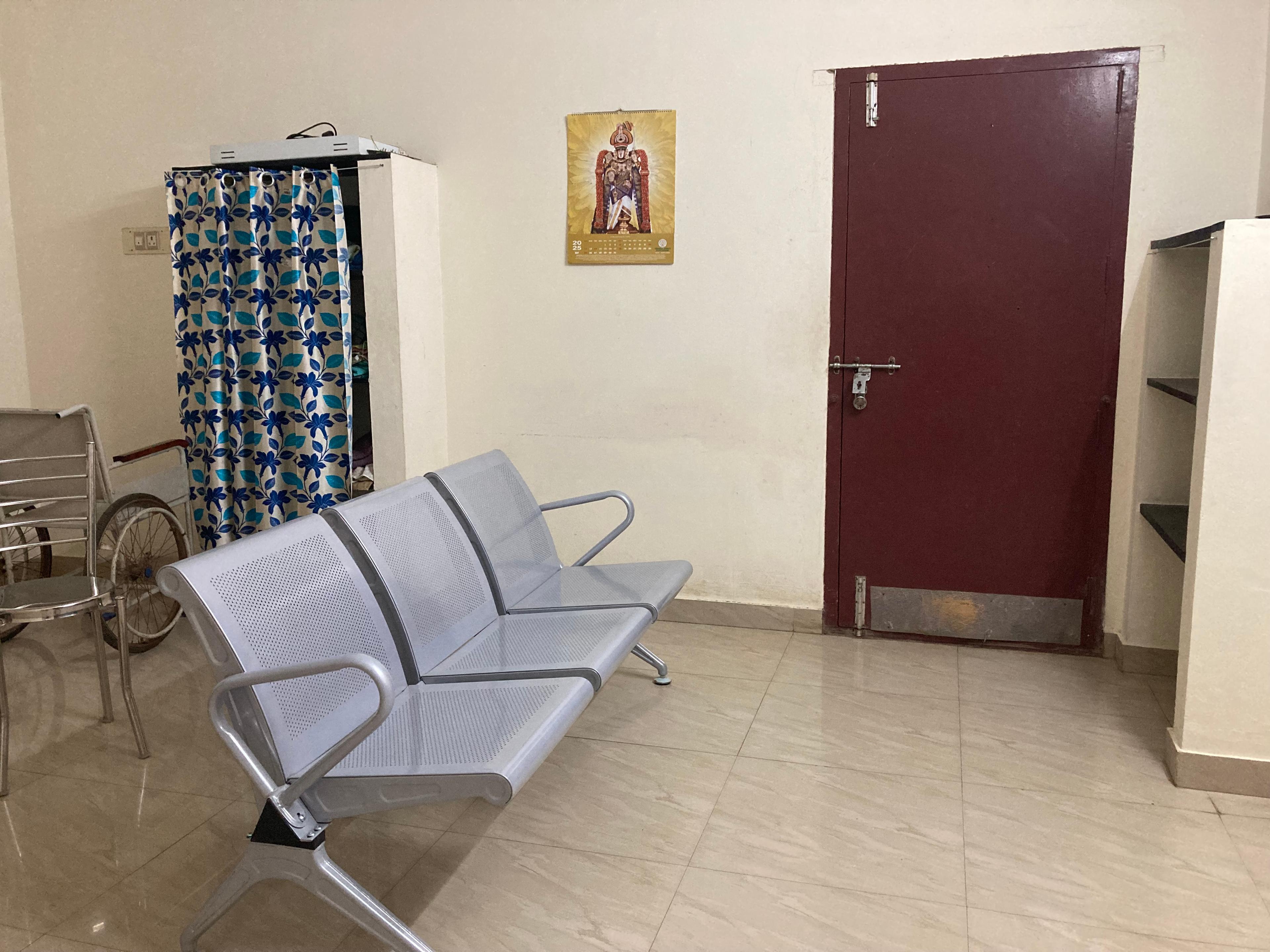 Interior view photo of Dr. Obuli's Mind Care Clinic - Photo 3 at Elampillai 637502