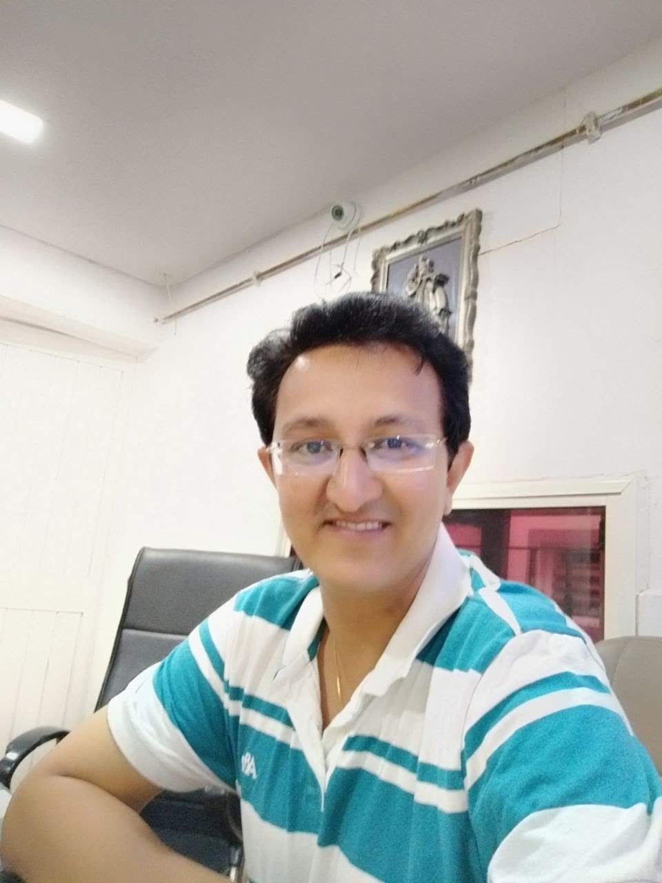 Dr. Hitesh Suthariya