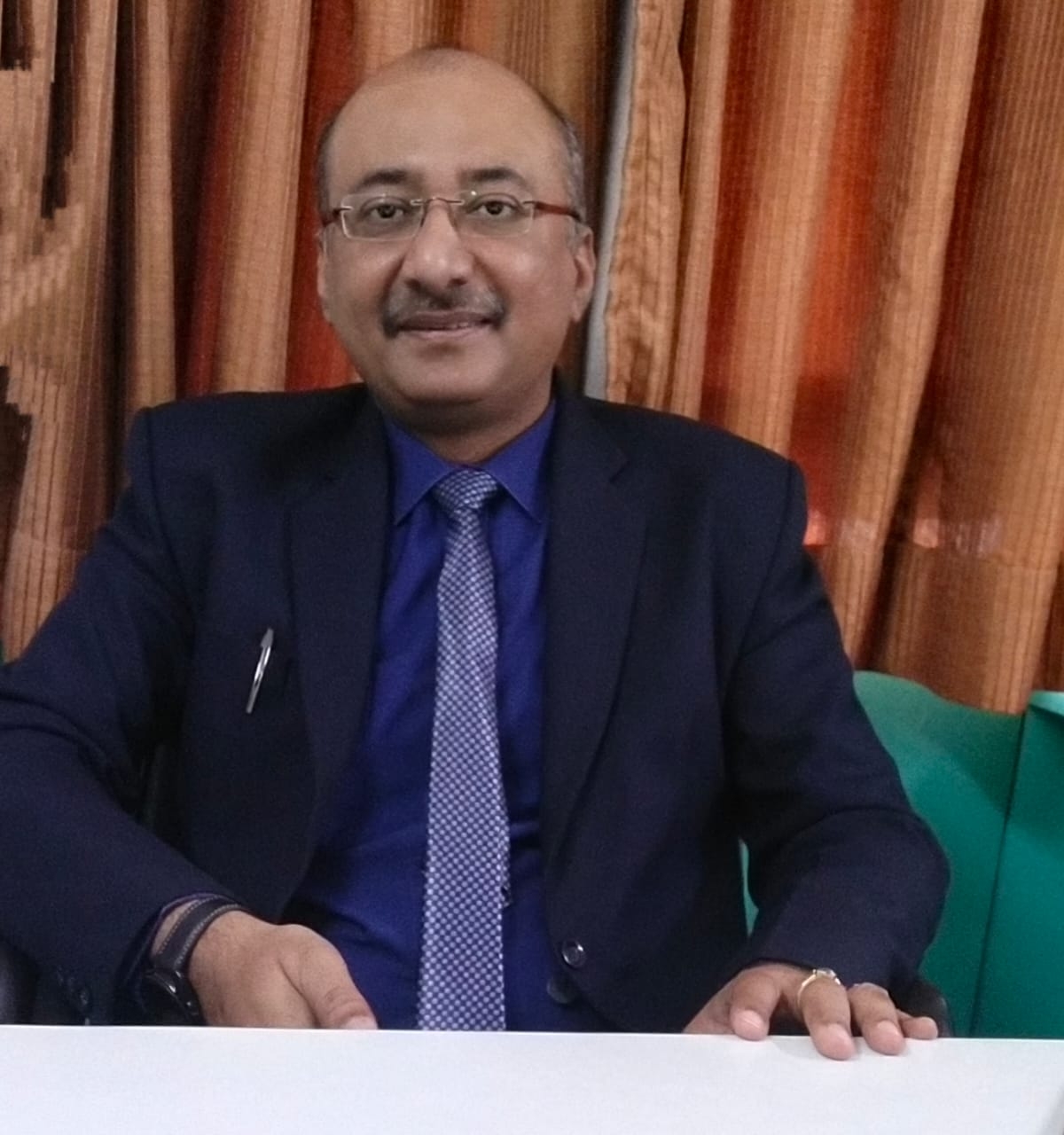 Dr. Apoorv Shrivastava